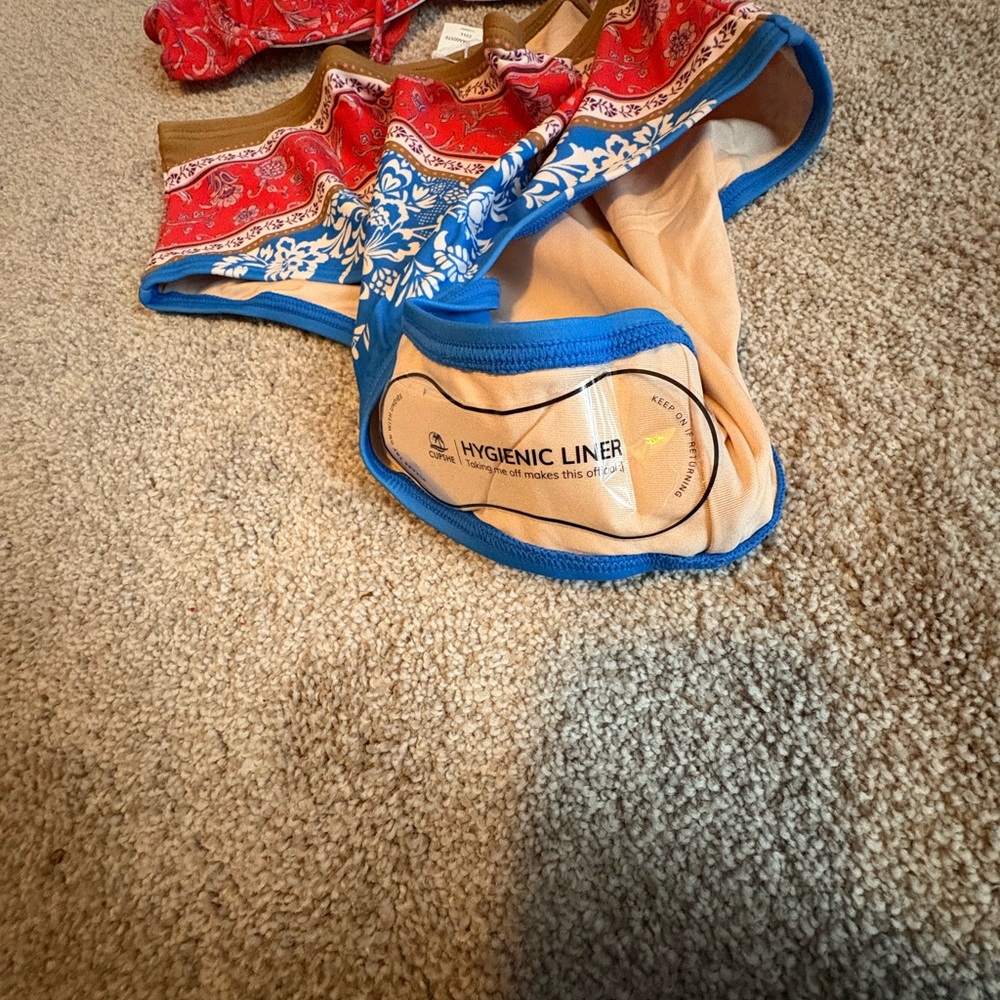 Cupshe Red and Blue Women's Swimwear